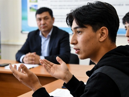 Студенты Алматы обсудили планы Almaty SuperSki Pomogator.Travel