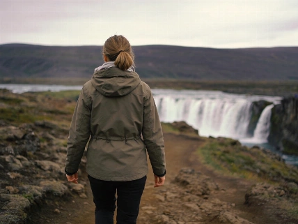 Пять стран для первой поездки в одиночку по совету Кейтлин Розати Pomogator.Travel